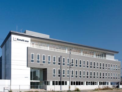 年間休日123日以上！家事・育児との両立も◎ 完全週休2日制！20～40代活躍中！男女不問！上場企業グループならではの好環境で働きませんか？［サポートデスク(正社員)］ ★服装・髪型・髪色・ネイル自由 ★マイカー通勤可  ★交通費あり ★賞与ありイメージ04