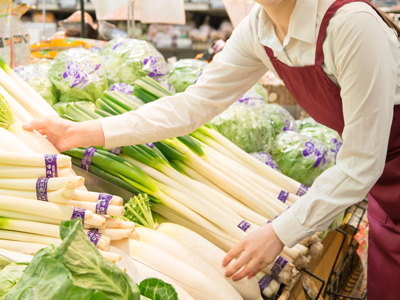 接客少なめ◎青果のカット・袋詰めスタッフ