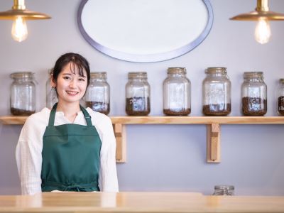 [ハローワーク求人]販売職・喫茶業務（高知大丸）／高知県高知市エリア／パート