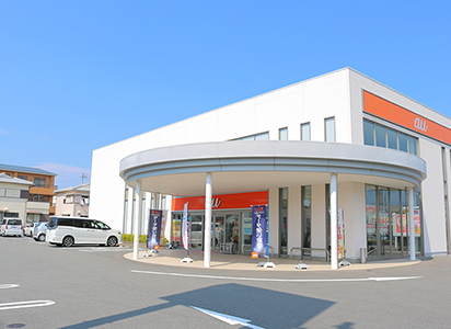 【販売・案内】正社員/スマホ好き歓迎、歩合あり・月収アップも可能、未経験から安定したキャリアを築ける店舗スタッフイメージ03