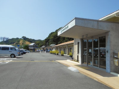 定員18名の高齢者グループホームで一緒に働きませんか？ ［介護夜勤専門職員(アルバイト)］★施設見学できます ★マイカー通勤OKイメージ02