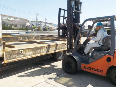 完全週休2日制！基本残業ありません！［機材整備・配送など(正社員)］信頼・実績・中四国で展開！安定して長く働ける◎未経験者もOK！転勤なし！松山で活躍できる！イメージ02